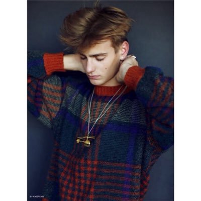 benrpgworkh's profile picture. maître nageur.