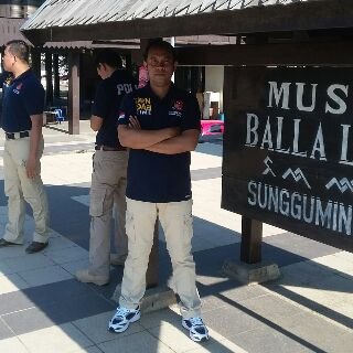 opas_adhi's profile picture. Berdoa dan berusaha