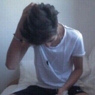 girl_tweter's profile picture. 