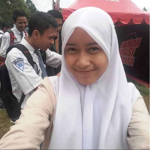 ndii_ana's profile picture. every people have dream belive it but there are some people have hipodream