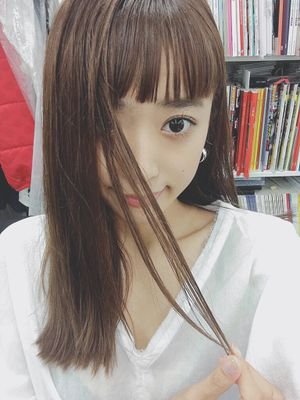 momoka04060406's profile picture. 神奈川金沢大学
☞美容師