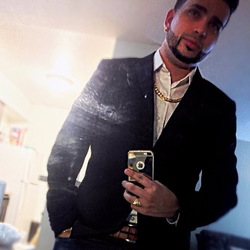 NezsbiT's profile picture. One cuban Geek lost in houston   I'm fan in new technology.