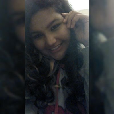 Menina risonha que ri e que sonha.
snap: Fraga.veh face: Veh Fraga