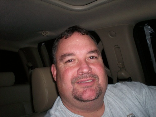 randy033's profile picture. 