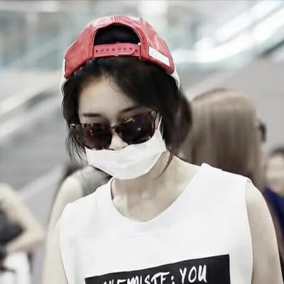 %% Park Jiyeon 93L %%