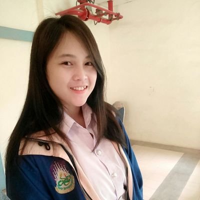 Guiltyicezii's profile picture. LINE : https://t.co/w8MFaWsD7W