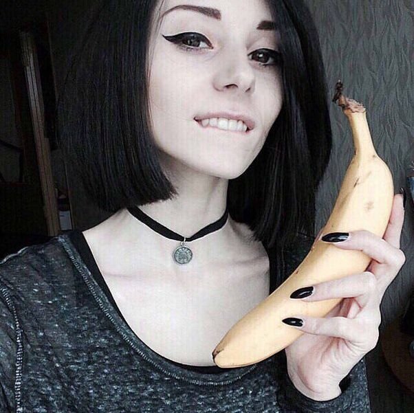 Azsherwood's profile picture. Go chat :D https://t.co/LmGVGJA8ZI