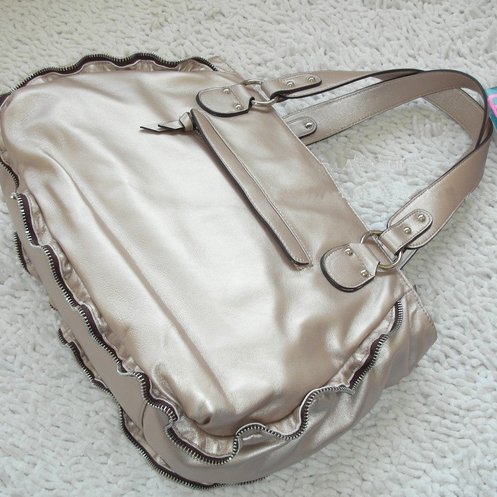 annehandbag@hotmail.com