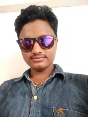 HukkamC's profile picture. bee cool @@@@