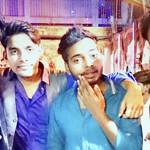 be_brijesh's profile picture. LiVe Free Or DiE👊👍