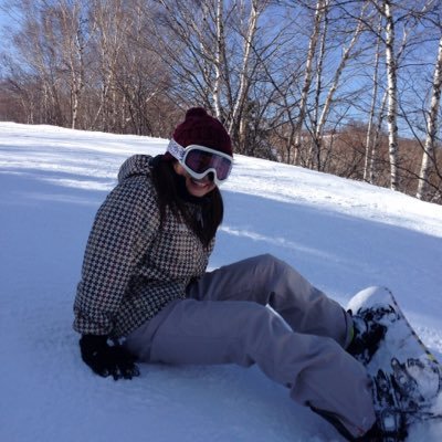 YfBpkJWTLBN4H6a's profile picture. オンラインビジネス☆☆簡単に空き時間にできて初月から月収30万にもできちゃう□□学生やフリーター、会社員の方は副業として！！しっかりやれば副業でも100万越えます♢自由な時間とお金がほしい人、話だけでも聞いてみたい人、軽い気持ちでOKなのでまずはDMください。