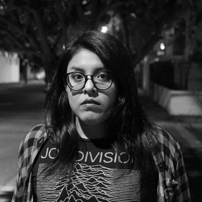 planet_monstar's profile picture. Melómana empedernida. Ratón de biblioteca. Cinéfila principiante. Psicópata en potencia.