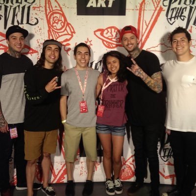 KalaniKrause's profile picture. given the choice between distorting the world to feel good about themselves and representing the world accurately, people often take the first option