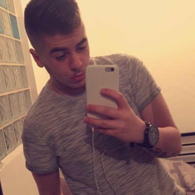 fb: Donovan Vlbt. Snap: Dono_vlbt.