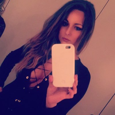 kellyd020786's profile picture. social butterfly