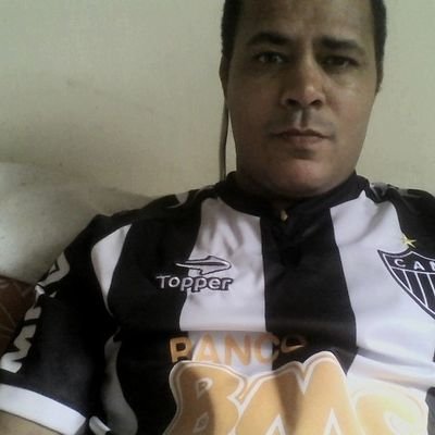 Um cara bem  forte
