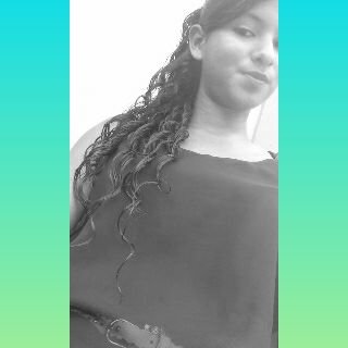 yaquih1999's profile picture. 