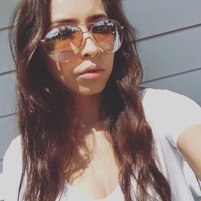 sheannawms's profile picture. 