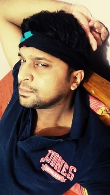 I am a simple and straight forward Guy.
who hates fake people.
