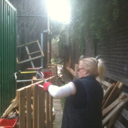 #Socent@Edible Avondale SE1 C.I.C. Using carpentry and food growing to regenerate our community and to support opportunities for local people.
