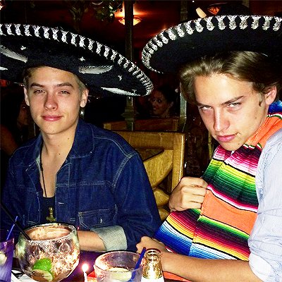 sprousepicts's profile picture. hii, turn on the notifications and enjoy it :)