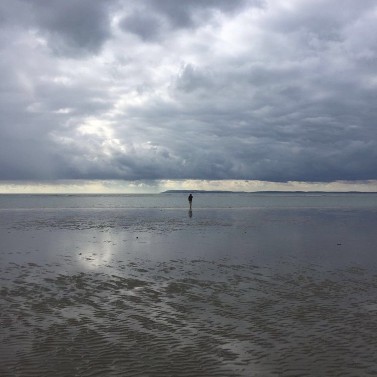 tuttyisms's profile picture. Irish born- living in north west London. Fun loving and young at heart.