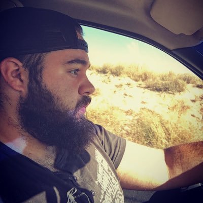 Fernandfdez's profile picture. Amante de los animales y de la música. T.C.A.E.