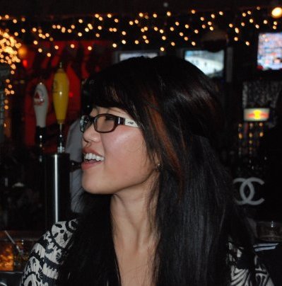 hel_yi's profile picture. internal thoughts out loud...