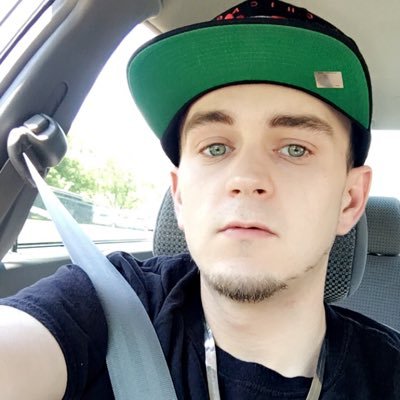 call_me_crackk's profile picture. 