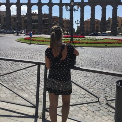 Julina74636810's profile picture. 