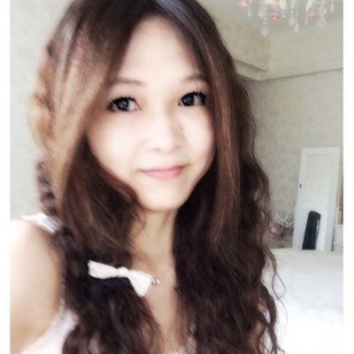 AngelPinksm's profile picture. 