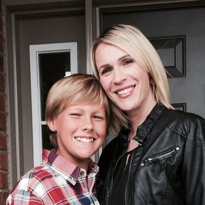 Communications professional, wife, mom, and biography lover.