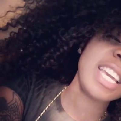 She_Properr's profile picture. Proper Laidback Ambitious Goofy Asf Loves To Eat❤️ Shop Till I Drop