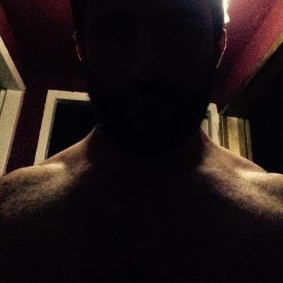 persianthinker's profile picture. چیزایی که پدر مادرت بهت نمیگن.