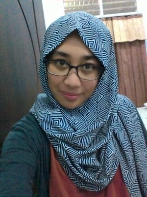 Ratri Setyaningtyas