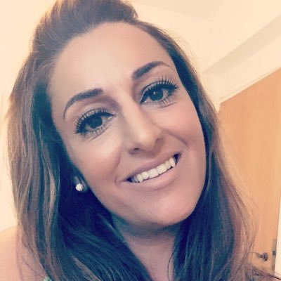 zoe_stylianou's profile picture. 