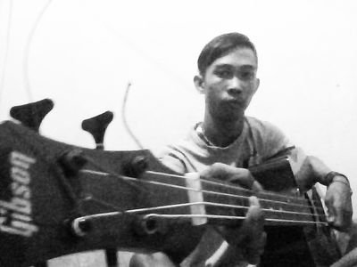 Jangan usik hidup saya, karna X'n bukan siapa bagi saya... Be your self... PLAYER BASS CP: 088212019949