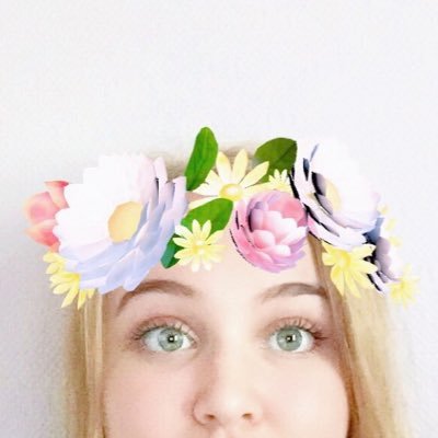 Hi ✌️ I tweet whatever pointless things I feel like tweeting, feel free to follow for more pointless tweets