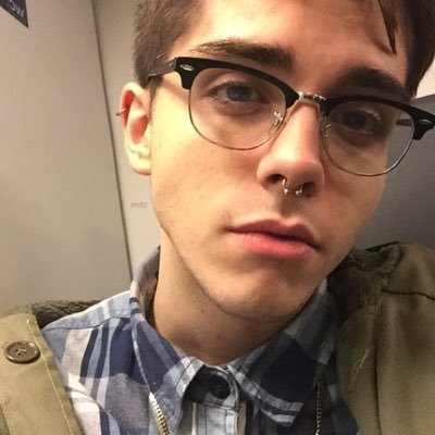 Maxflame_rpg's profile picture. Suck my dick. || 19 yo