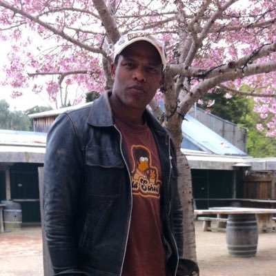 sundayrumishael's profile picture. Business & politics