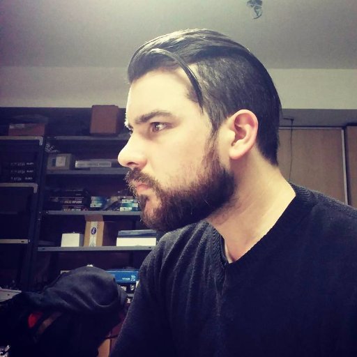 Luqop's profile picture. Linuxero - Gamer - Neerrrrddd