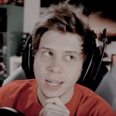 ustftmahee11's profile picture. Abrazarlos.