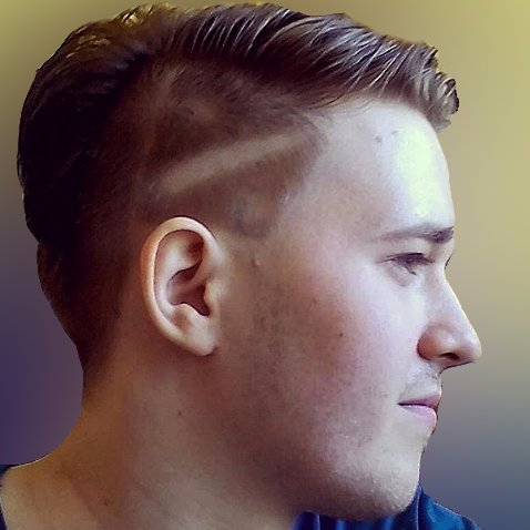 Twitch: https://t.co/N2bThpE5Gx a Youtube: https://t.co/2bRzjqW1BH Jsem streamer, youtuber a komentátor. A také bavič a hráč všech gamesek, které mě chytnou.