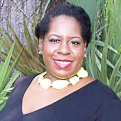 Online Business Manager helping Purpose Driven Entrepreneurs, Reclaim their time, streamline their processes & focus on revenue generating activities virtually.