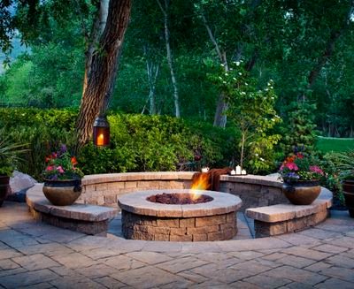 Rocks 'N' Roots Landscape and Pond Supply. 
Brick - Belgard, Fendt, Oaks, Rosetta & Unilock. Lighting - In-lite, Sollos & Tru-scapes. Ponds - EasyPro