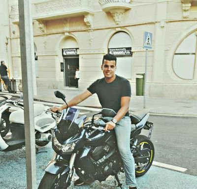 ayoub11865177's profile picture. 