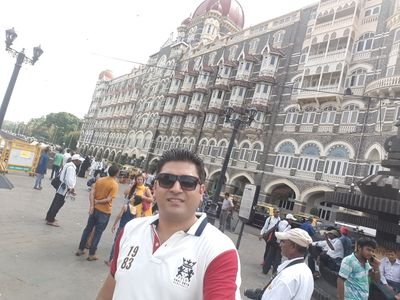 KaranDuggal09's profile picture. 