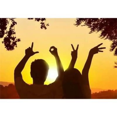LoHanJaps's profile picture. Just be YOURSELF
-Laurenatics
-JASJAdiks
-Gabbifieds
-Rurunatics