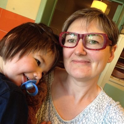 mezza_ezza's profile picture. Writer. Feminist. Mother to young kids. Baker. Greenie. Dilmah tea obsessive.