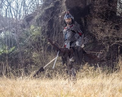 FF・モンハンなどコスプレしていたいい大人。奥さんとアウトドアに目覚めつつあります。あとファイナンシャルプラニング大好きおじさん。
造形が大好きなのでみなさんのツイートみていろいろ勉強させてもらってます！
レイヤーさんもアウトドア好きもよろしくどうぞ～♪
サブ垢：@MeganeBaji